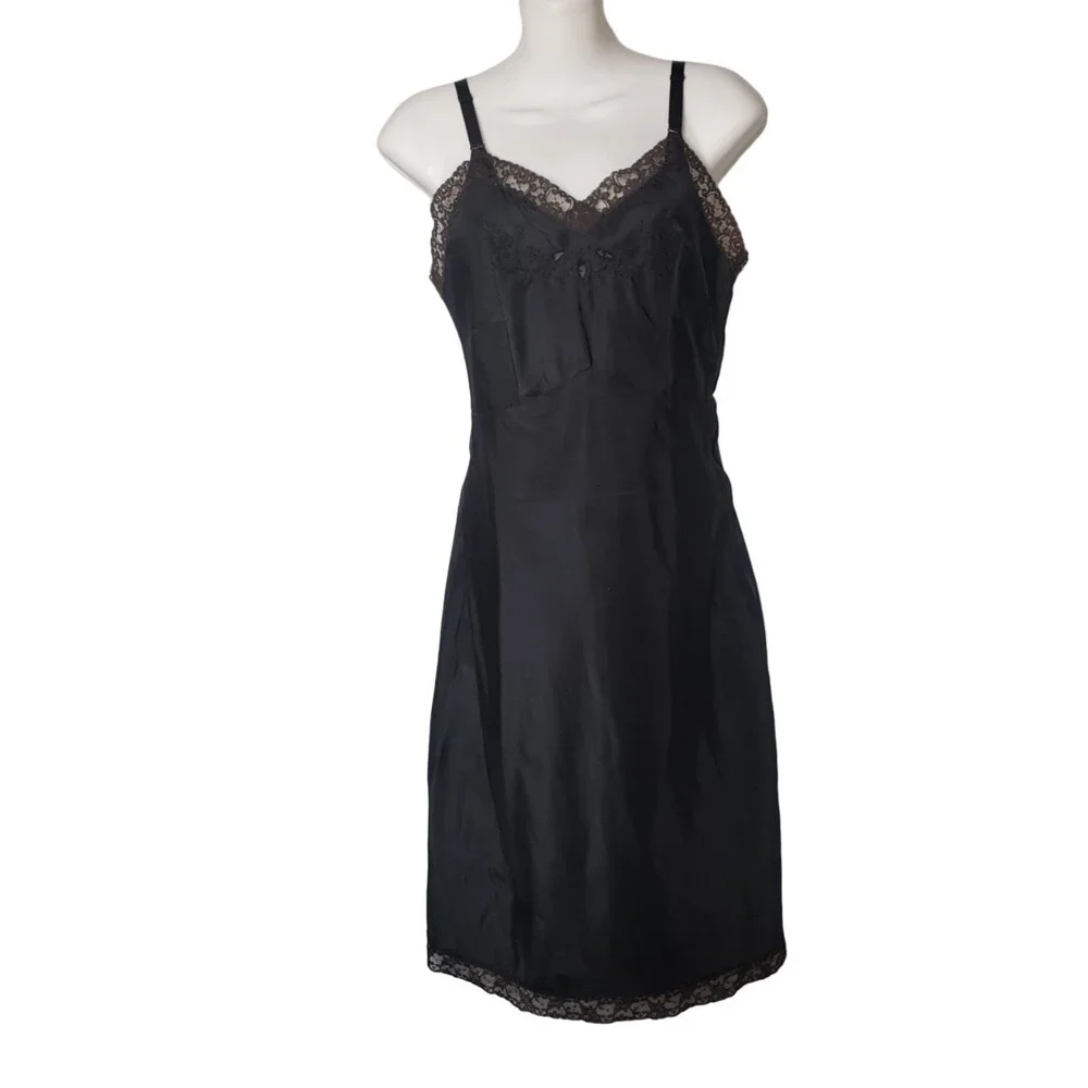 VINTAGE LADY LYNNE Matte Black Satin Full Slip - Picture 4 of 6